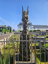 Cimetière de l'église Saint-Aubin - Saint-Aubin-Celloville